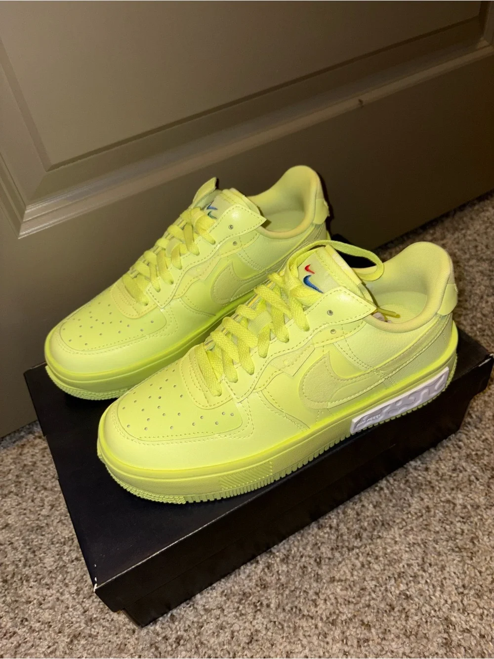 Nike Kids Neon Yellow Low-Top Sneakers